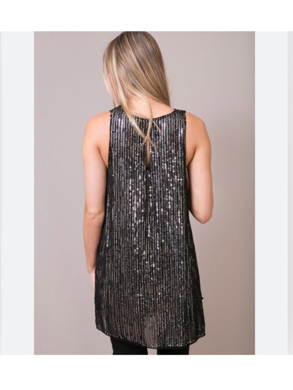 Endless Rose Sleeveless Black Sequin Tunic Top M